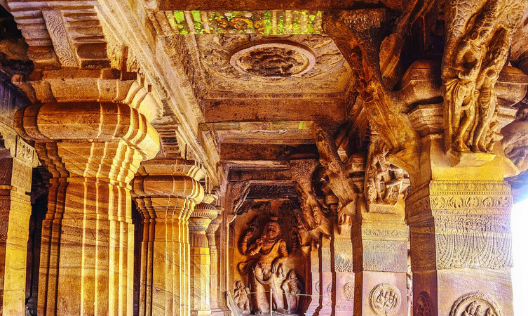 badami-cave-temples-img